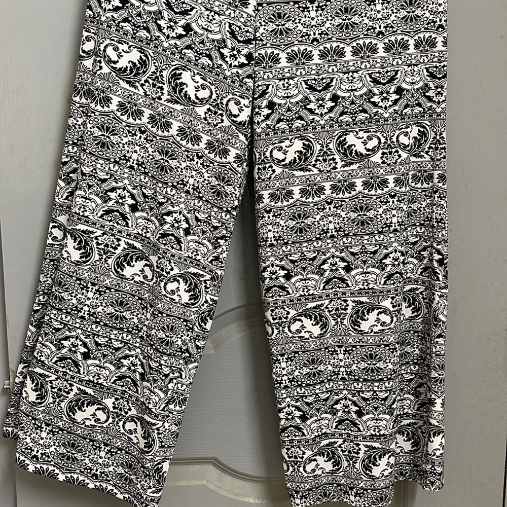 Palazzo pant in size large - Picture 3 of 5